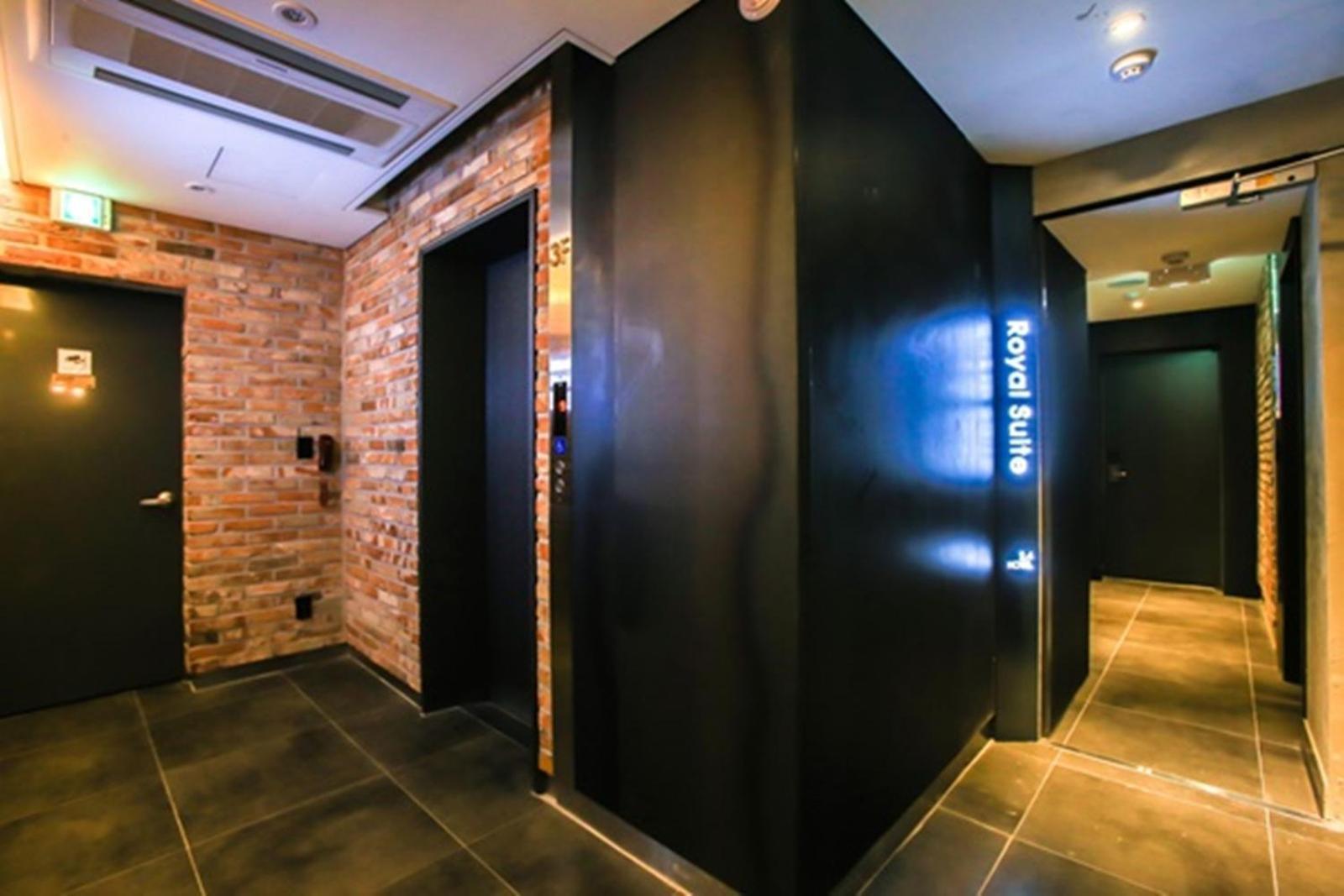 Jamsil 2.4 Hotel Szöul Kültér fotó